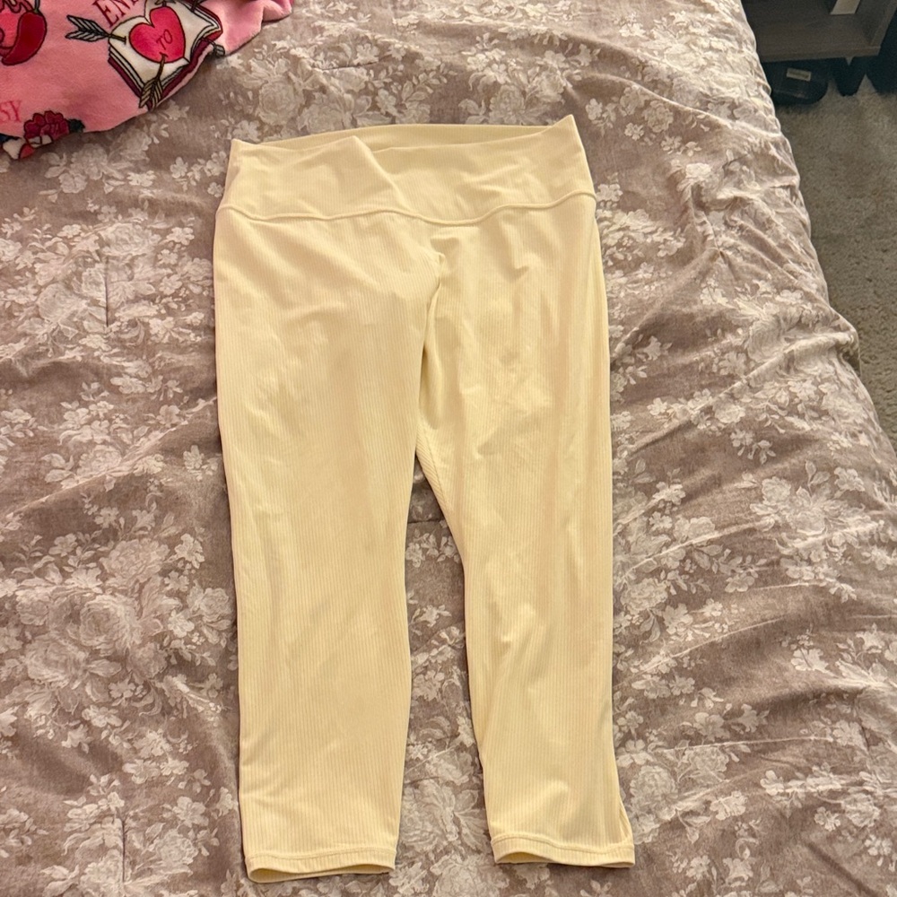 Athleta Transcend Rib 7/8 Tight Yellow (Glow) Leggings